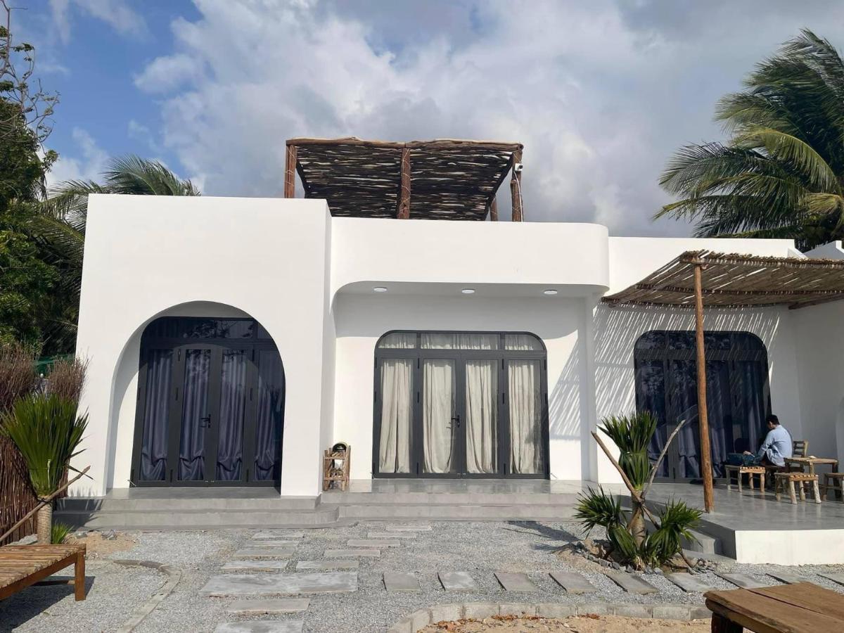 My Hoa Oceanfront Home Ap My Hai Exteriör bild