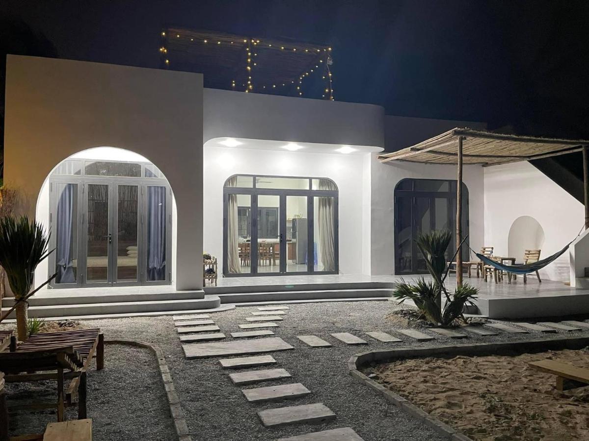 My Hoa Oceanfront Home Ap My Hai Exteriör bild